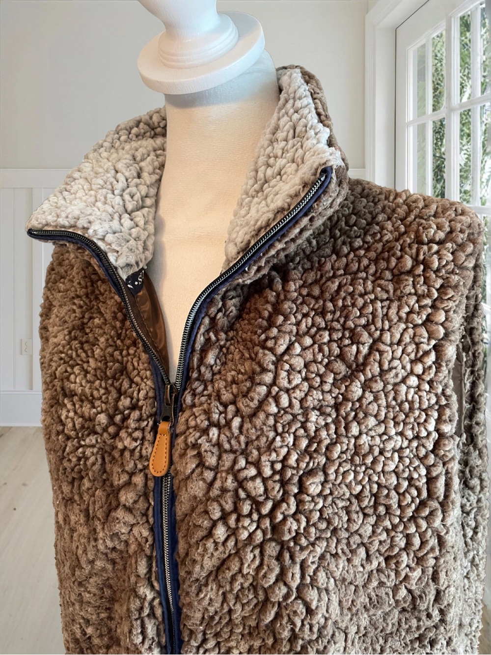 SIMPLY SOUTHERN Women's Brown Sherpa Fleece Vest Full Zip Cozy Outerwear Size L - Picture 4 of 14
